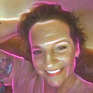 Meet your Posher, Sherry